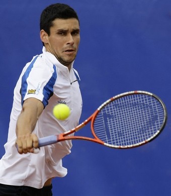 Hănescu, în aşteptarea lui Nole